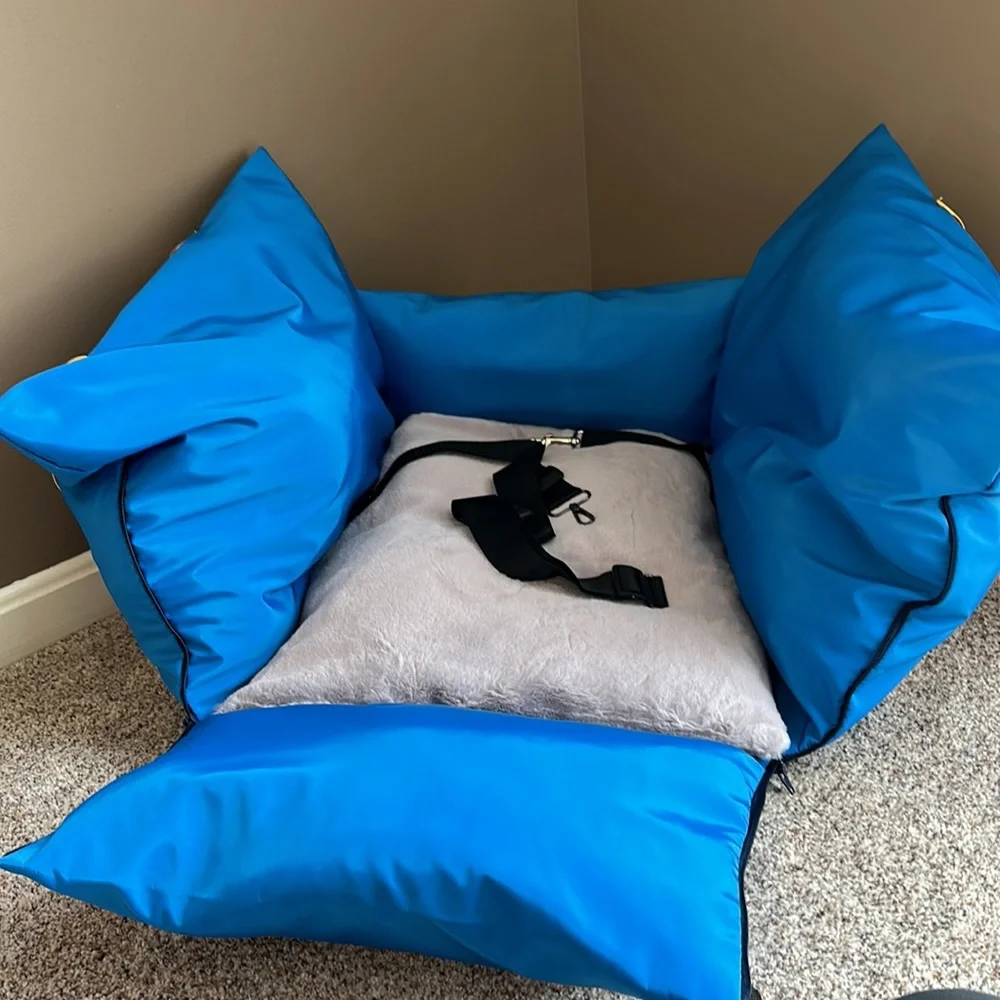 Brand New! Blue Perrouno Travel Dog Bed!
